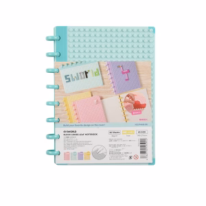 Cuaderno A5 celeste con textura